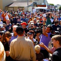 2012 winner Thad Starr with media and audience